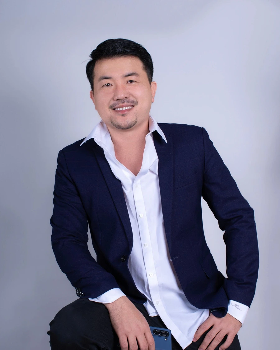 Mr. Nguyễn Kha Huy Vũ